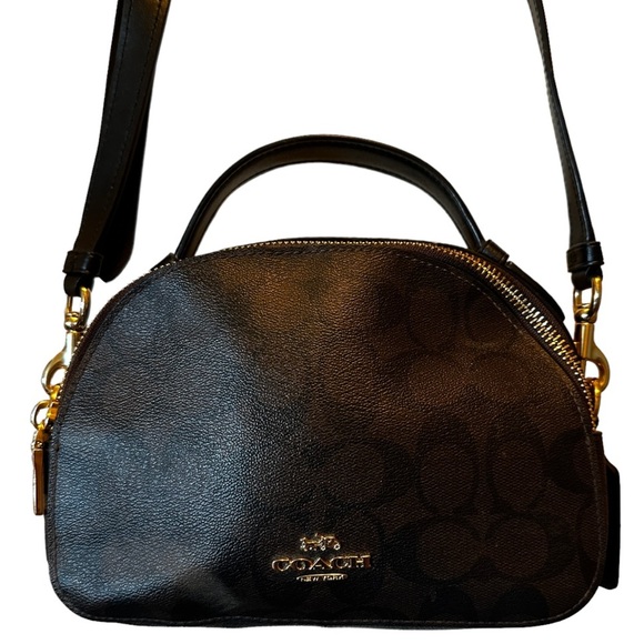 Coach Black‎ Purse - Picture 1 of 5